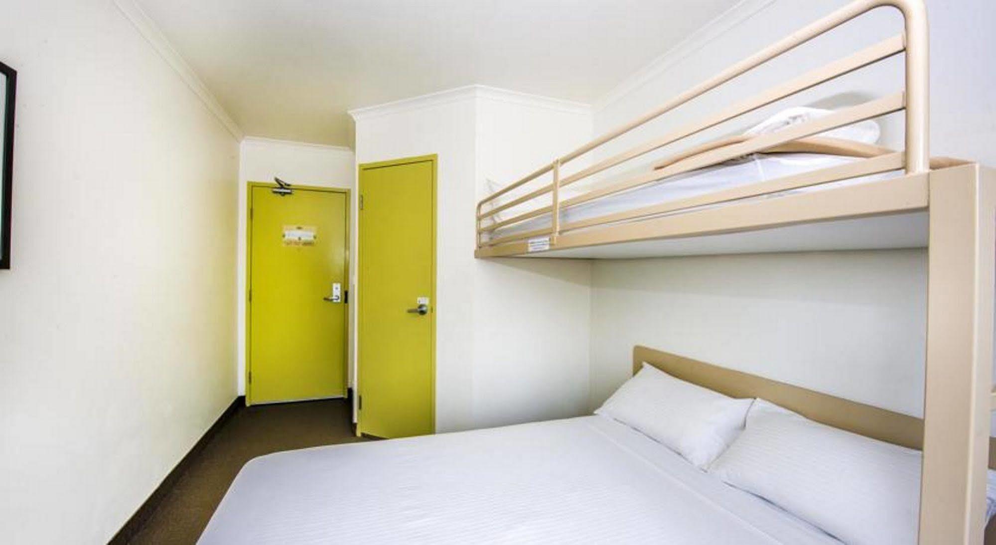 Ibis Budget Coffs Harbour Extérieur photo