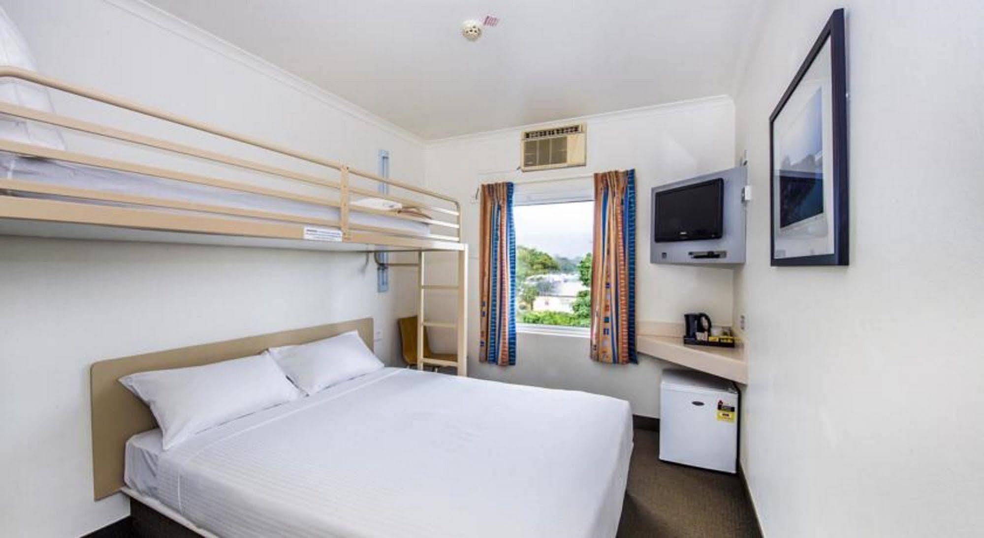Ibis Budget Coffs Harbour Extérieur photo